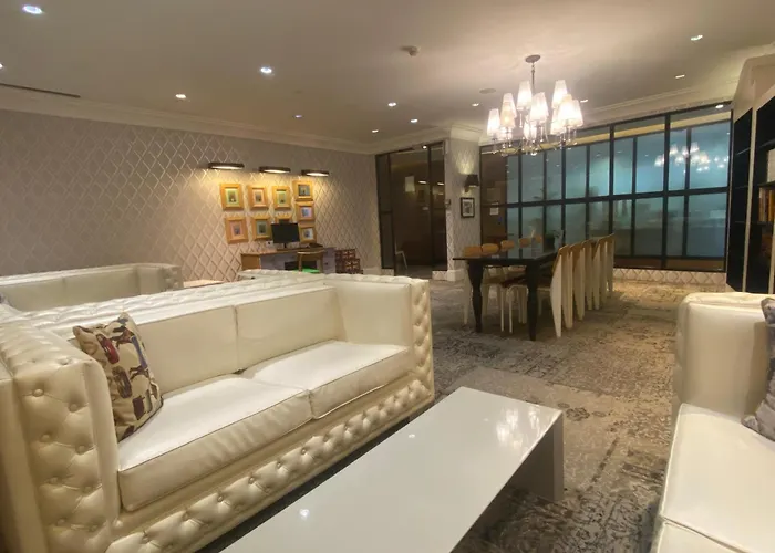 Opulent Knightsbridge Residences